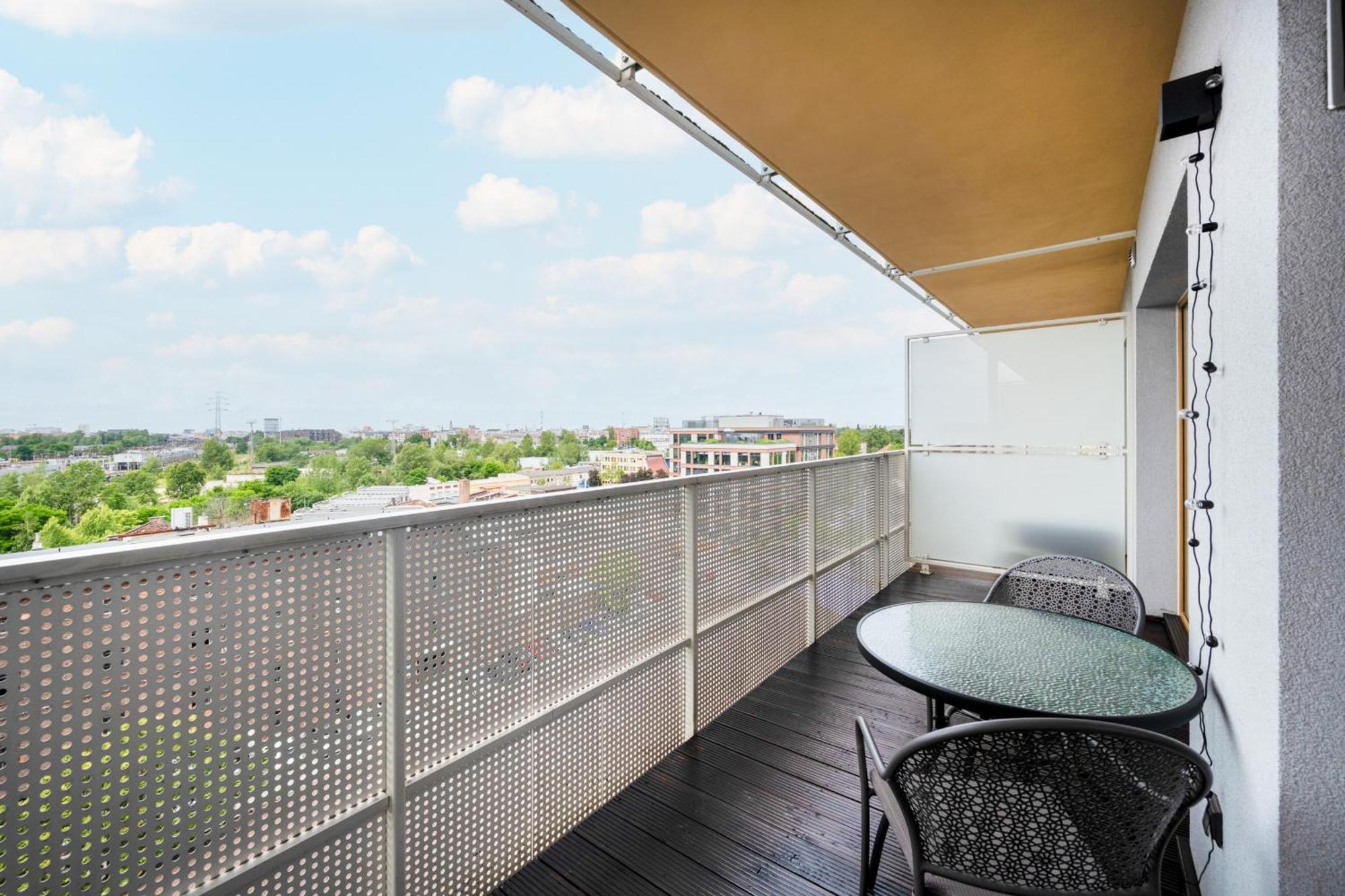 Klasyczny Apartament Z Balkonem We Wroclawiu By Noclegi Renters Bagian luar foto